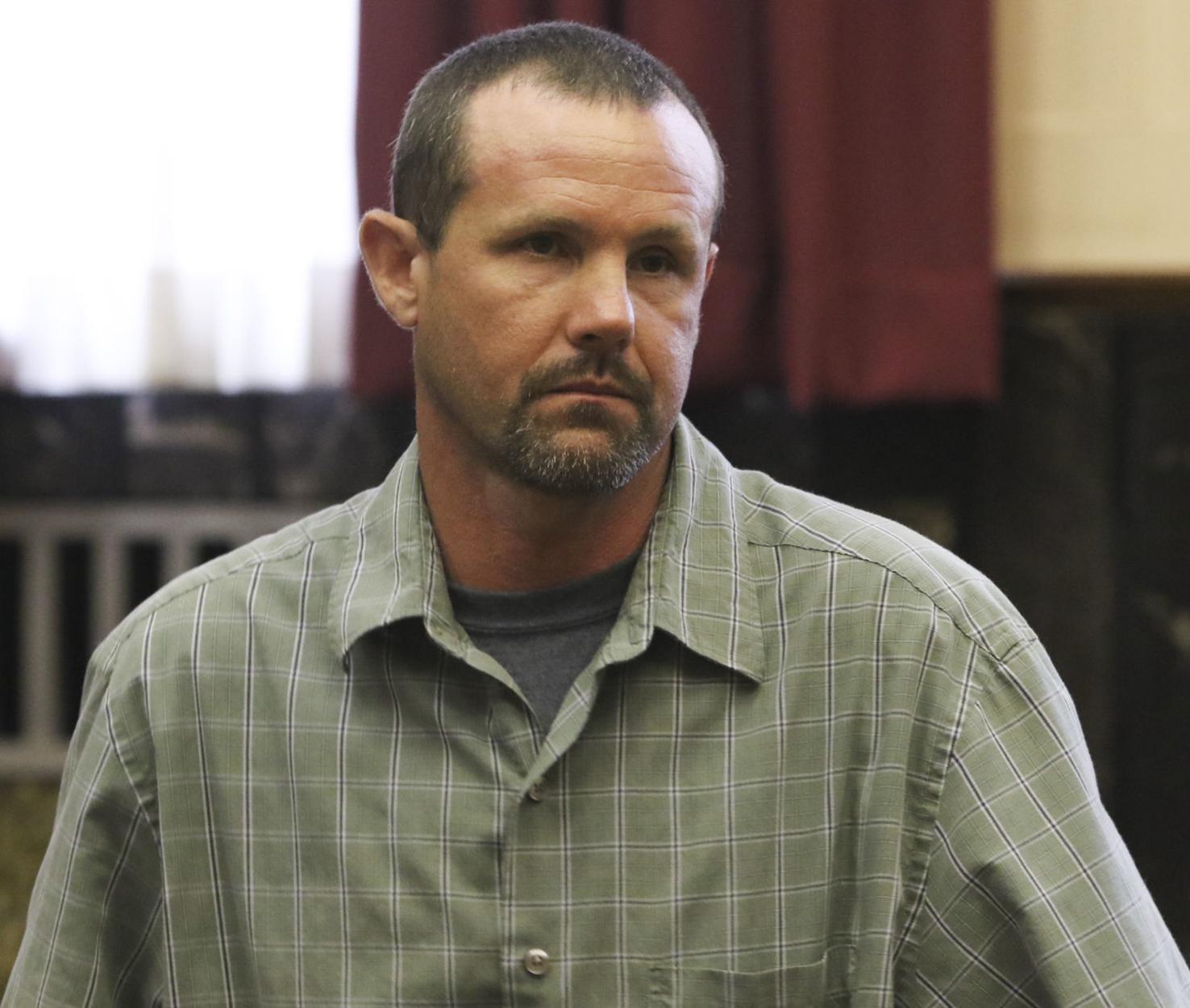 Fairmont man on bond in Harrison sex charges case arrested on bench