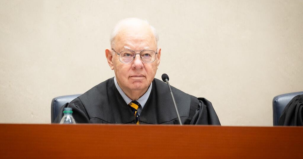 Supreme Court reinforces two-term rule for pre-indictment jail time