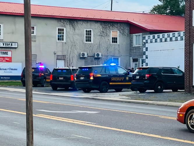 Strong police presence responds to domestic disturbance call Mineral