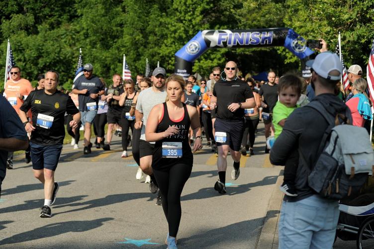 Record number of runners participate in 13th annual Derek Hotsinpiller ...