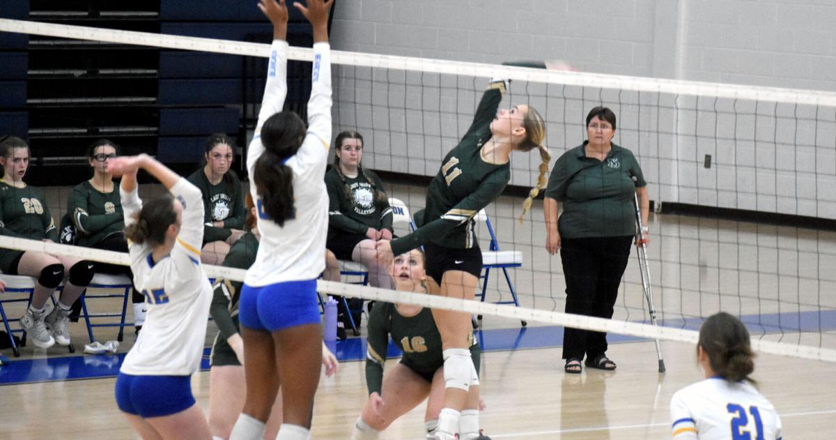 Notre Dame volleyball collects fourset road win over Grafton West
