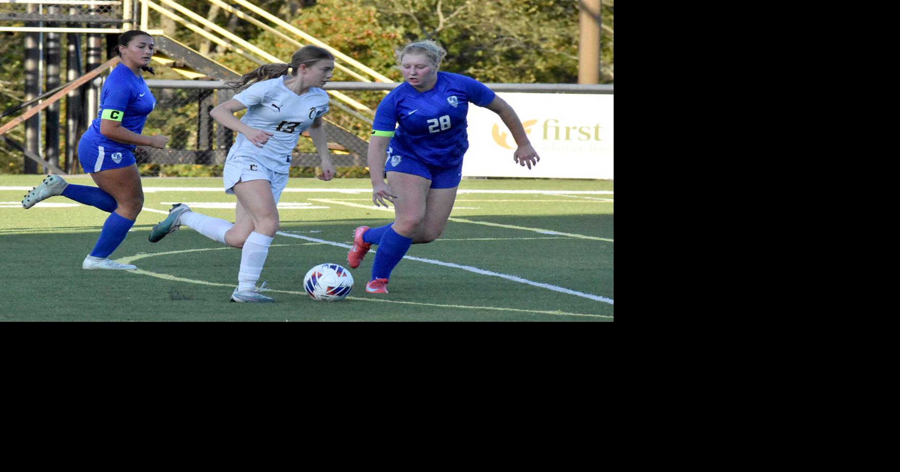 Lincoln girls soccer looks to build off of historic 2025 season