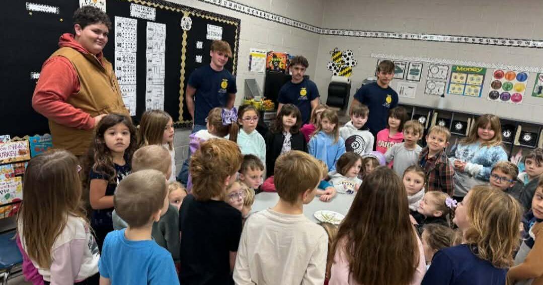 Racine Southern FFA promotes healthy lifestyles with 1st graders | Gallipolis, Pomeroy, Point Pleasant and Mason News