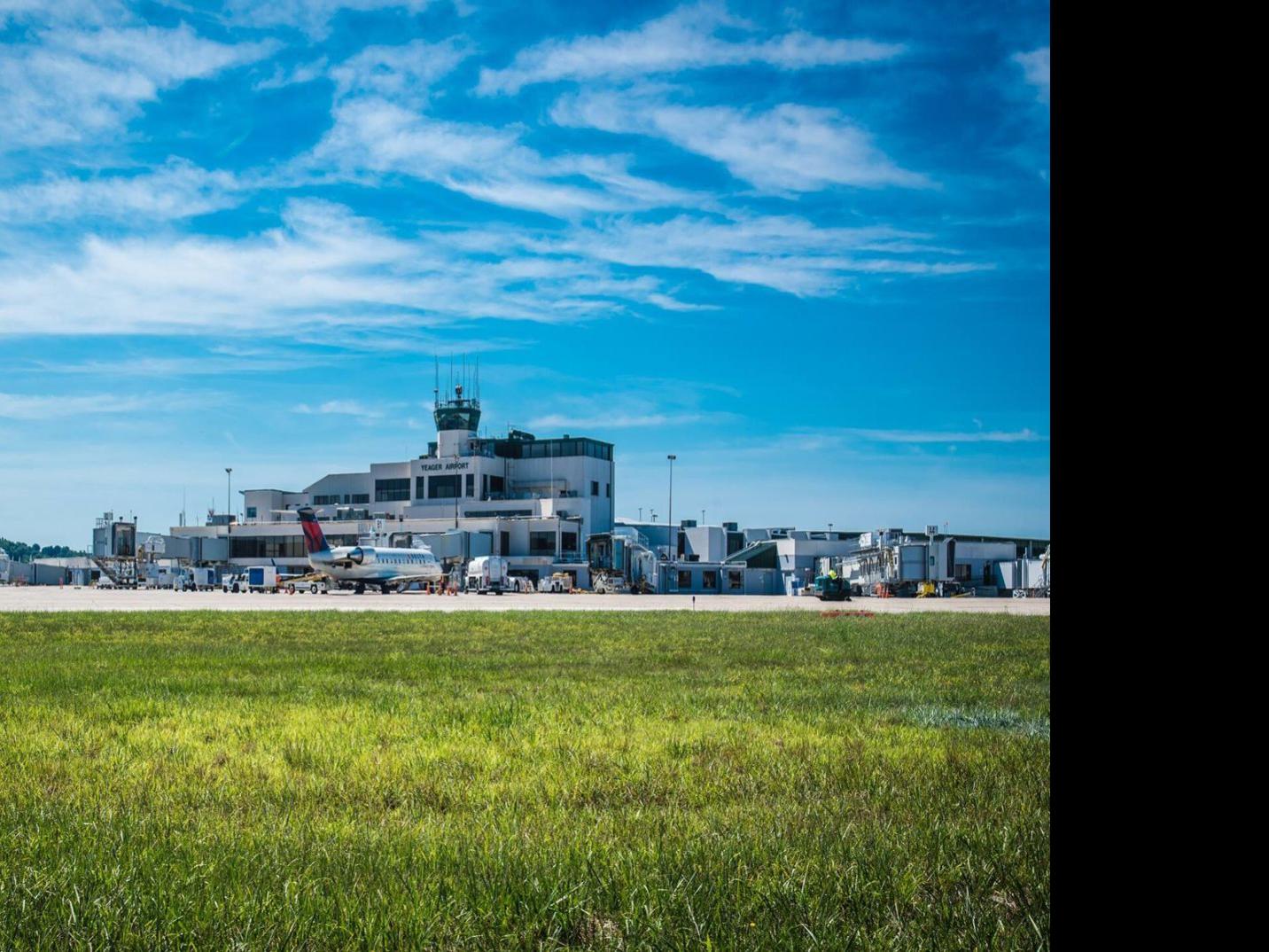 Yeager Airport West Virginia S Largest Sees 700 900 Passengers Daily Brings In 174 6 Million To Local Economy Yearly Wv News Wvnews Com