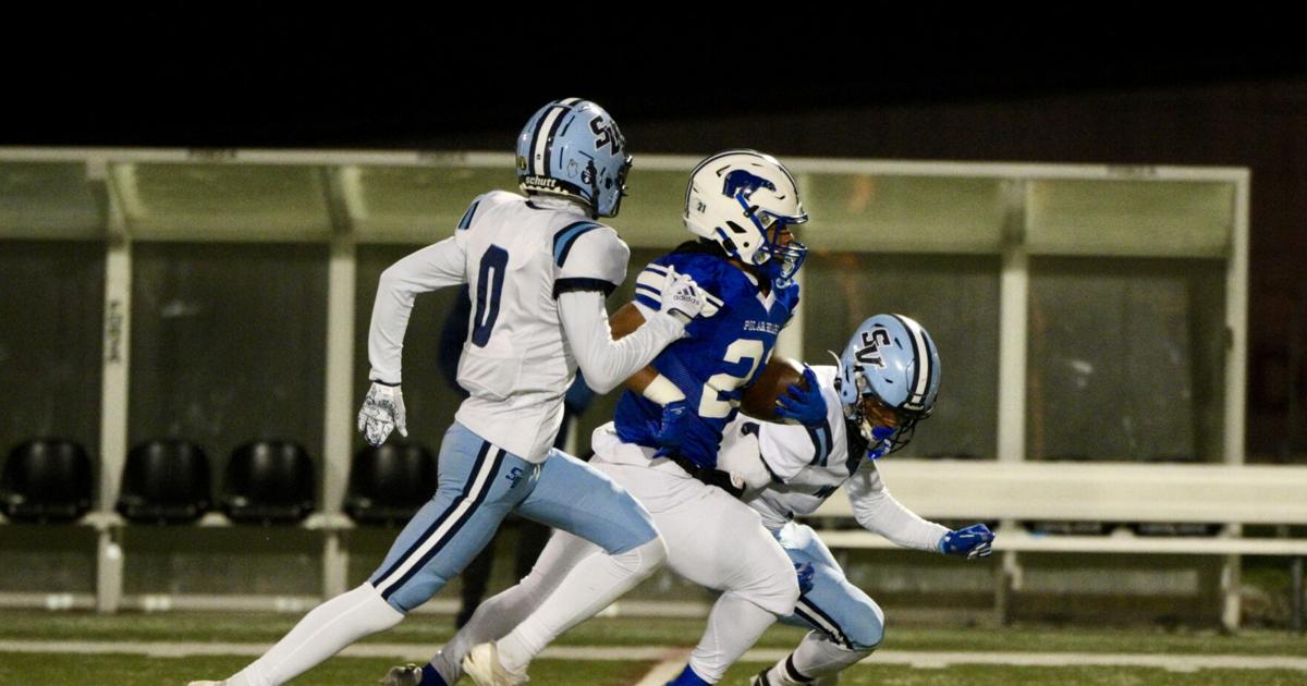 Spring Valley West Fairmont Senior scores early, defends all night to oust Spring Valley ...