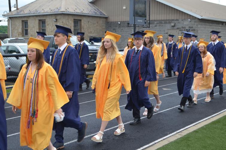 East Fairmont High School holds graduation ceremony for class of 2022