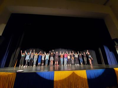 Grafton High School Theatre Club Presents Alice In Wonderland News Wvnews Com