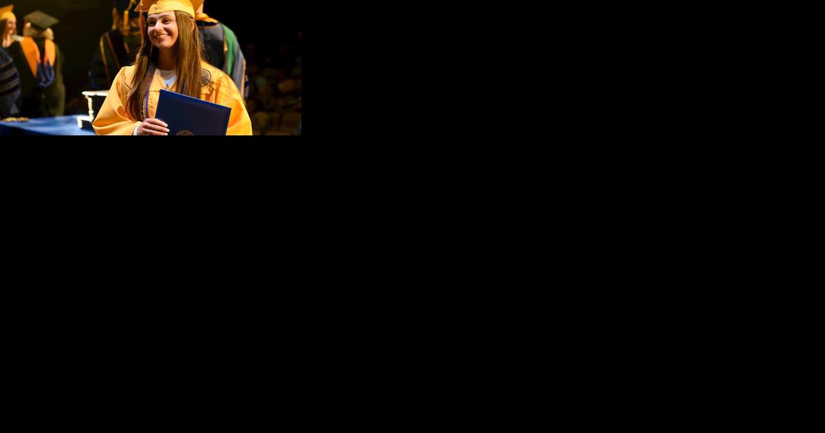 West Virginia University School of Nursing celebrates first-time pass rates for fall grads - Vimarsana News