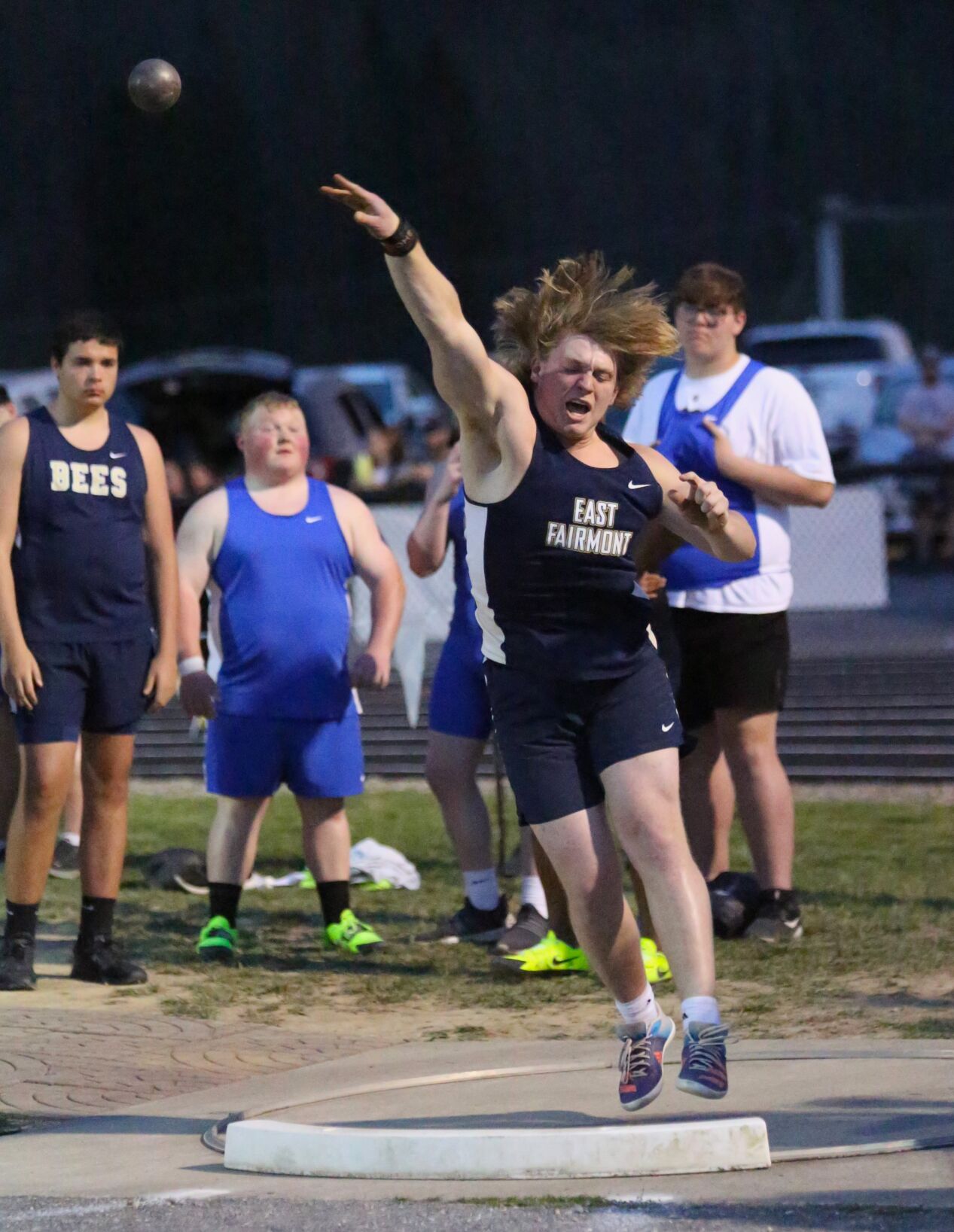 Dakota Dammeyer overcomes inexperience, injuries to shine in discus ...