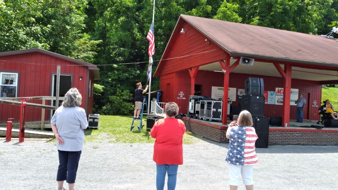 Fourth of July celebrated in Salem (West Virginia) with live music