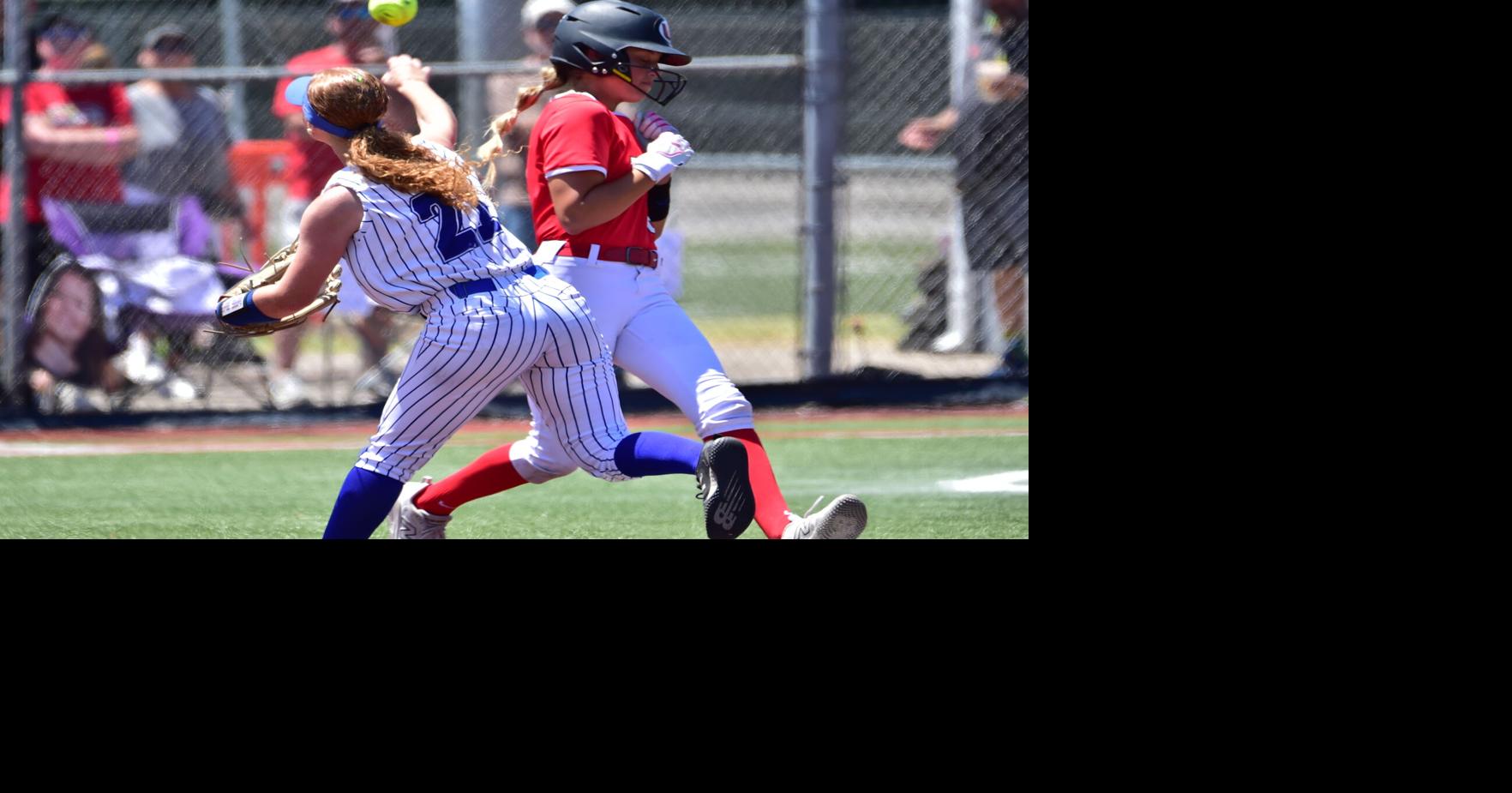 BEth Robinson gets the force out at 2nd and throws to first.JPG