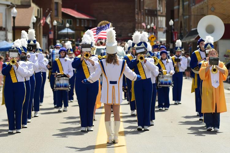 Annual Grafton (West Virginia) Memorial Day Parade draws large crowd