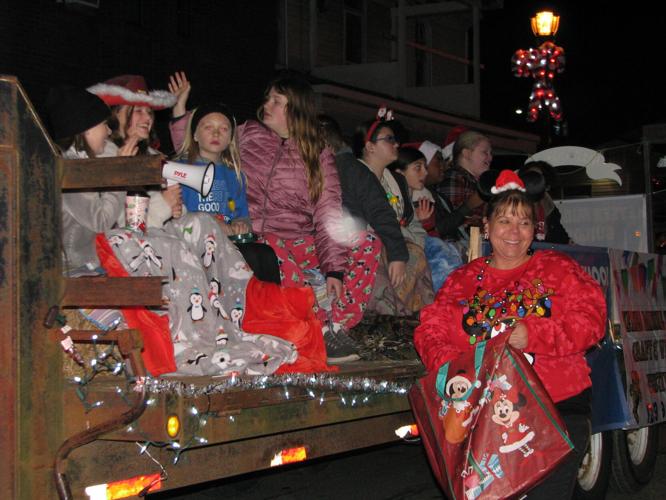Photo Gallery Keyser ushers in Christmas with annual parade