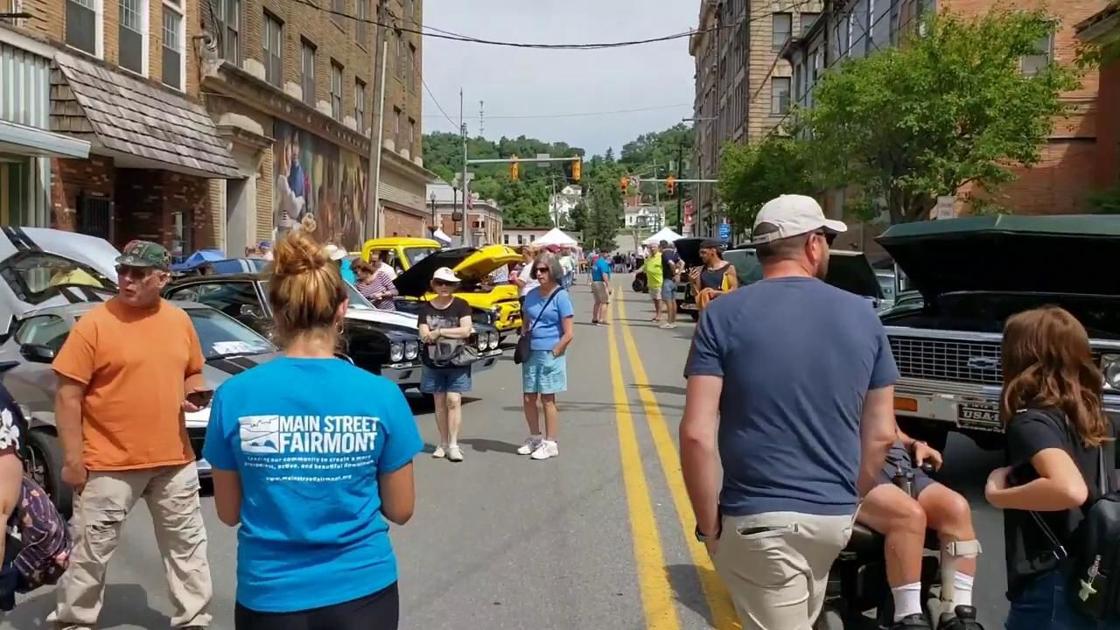 Hometown Market, Fairmont, West Virginia Car Show