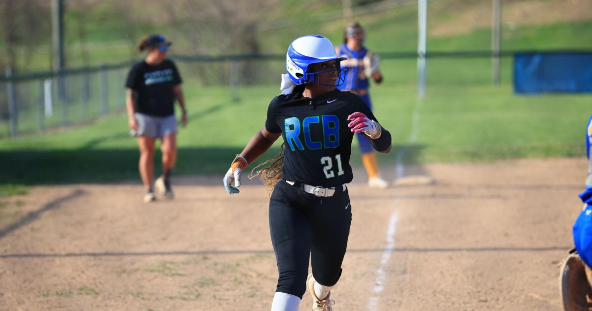 Robert C. Byrd concludes its season in loss to Point Pleasant