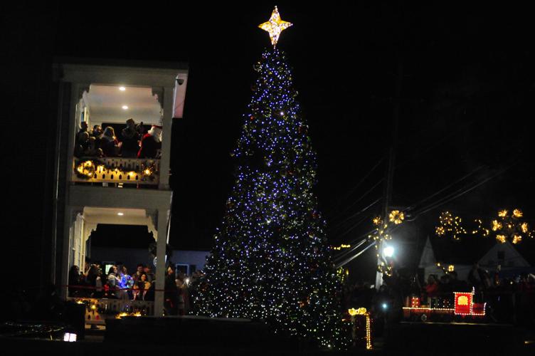 Bridgeport's Christmas Tree