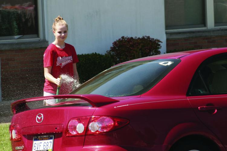 BHS Volleyball Team Car Wash Bridgeport News
