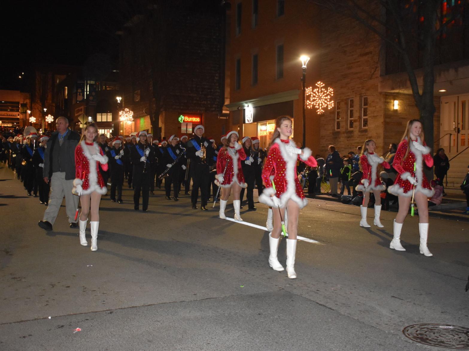 Morgantown Christmas Parade 2021 Morgantown West Virginia Christmas Parade Canceled Due To Pandemic Concerns Video Featuring Footage Of Past Events Santa To Premiere Online As Holiday Nears Wv News Wvnews Com Morgantown Christmas Parade 2021 Morgantown West Virginia Christmas Parade Canceled Due To Pandemic Concerns Video Featuring Footage Of Past Events Santa To Premiere Online As Holiday Nears Wv News Wvnews Com