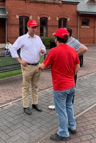 Republican gubernatorial candidate Cox visits Oakland ...