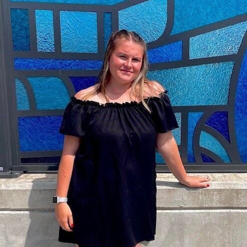 Frankfort, West Liberty grad Katie Beeman is living the dream - Vimarsana News
