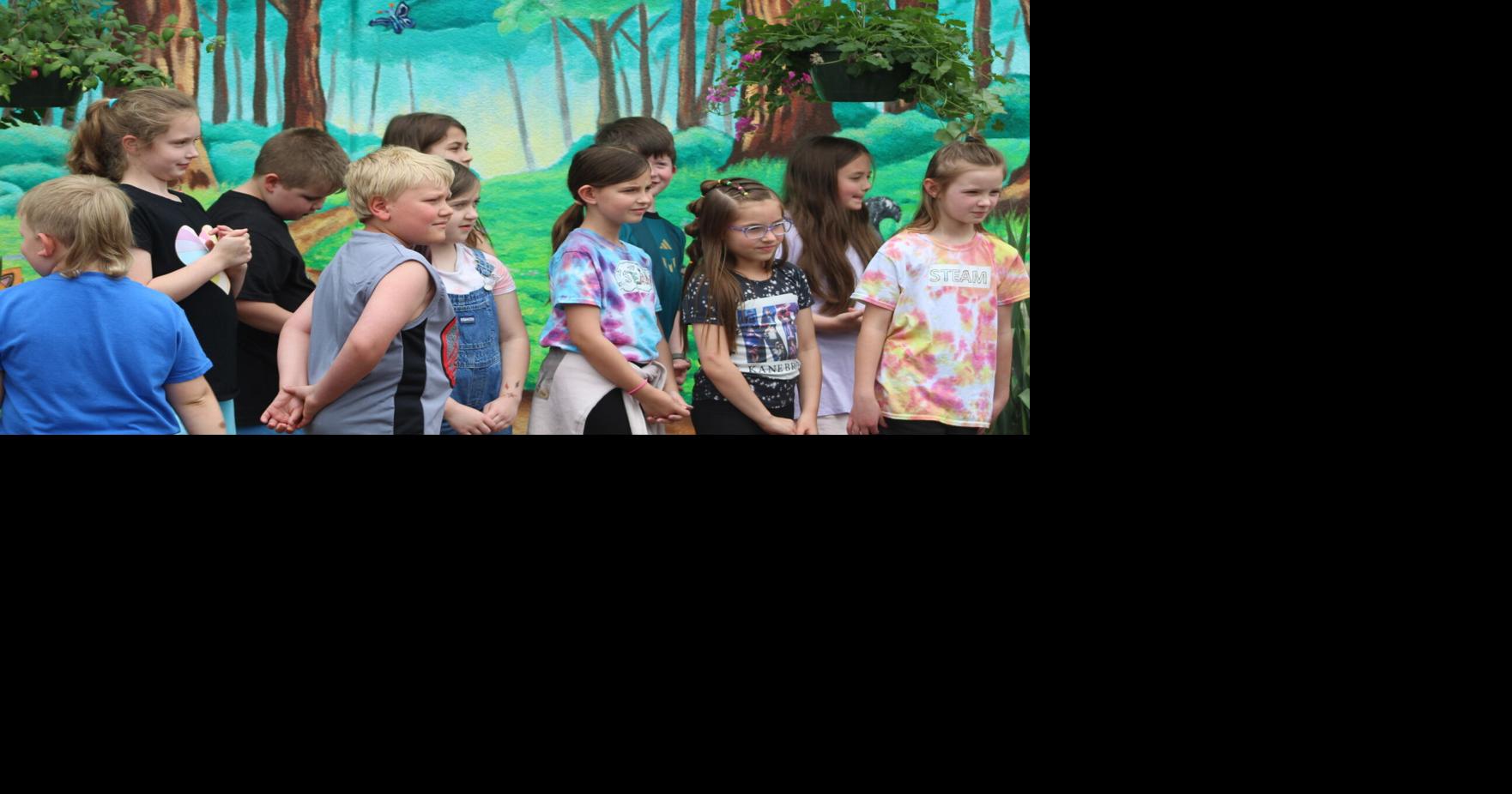 Nutter Fort Primary unveils new mural in school's 'Secret Garden ...