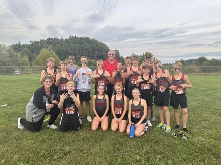 Intermediate East XC Goes Undefeated, Wins Division 