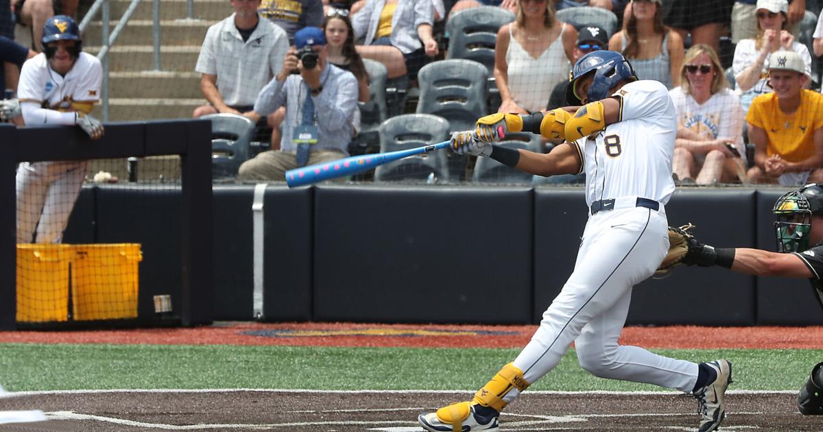 Photo Gallery II: West Virginia Mountaineers