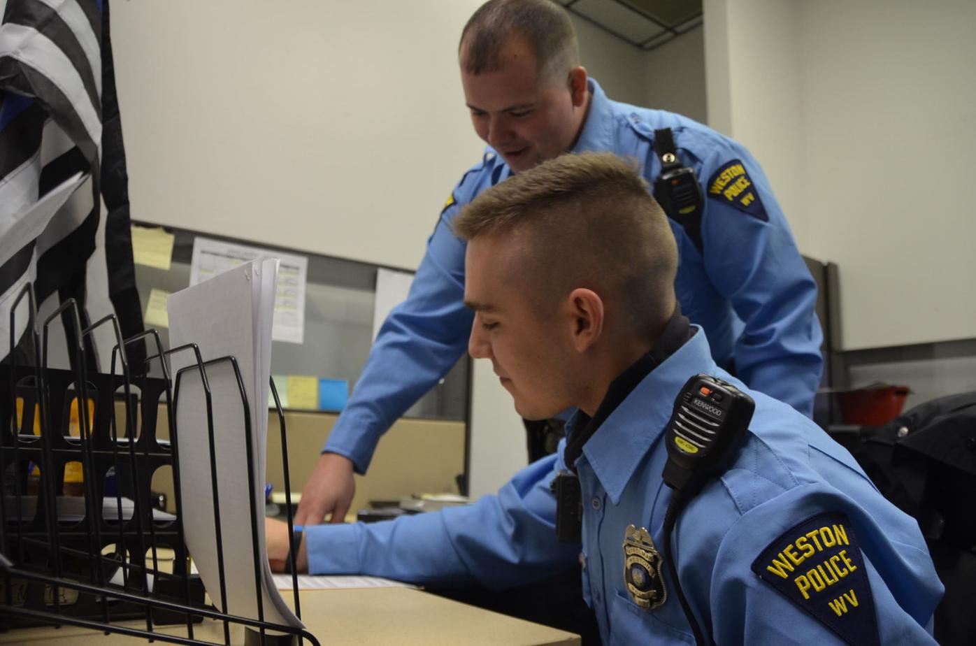 Weston Police Wv Manpower Boosted By Academy Graduate News Wvnews Com