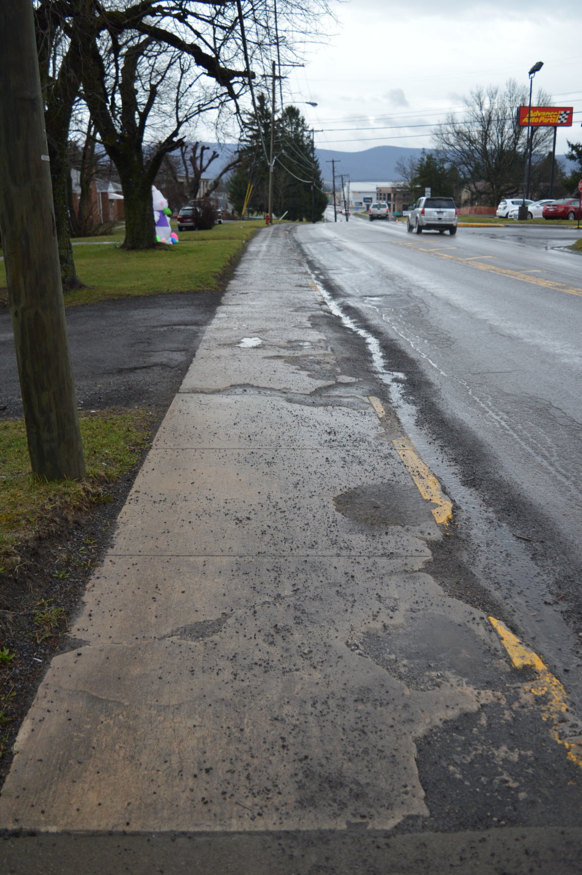 Kingwood council tells property owners to maintain sidewalks News