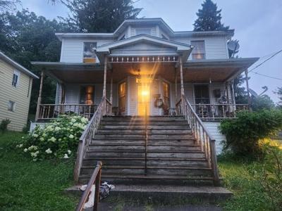 Oakland structure fire under investigation | News | wvnews.com