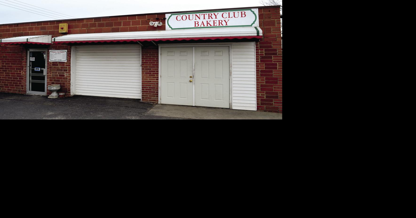 Pepperoni rolls bring orders from all over the country, Country Club