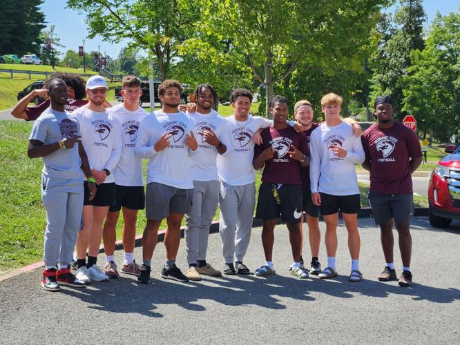 Fairmont State University helps new students move in as campuswide