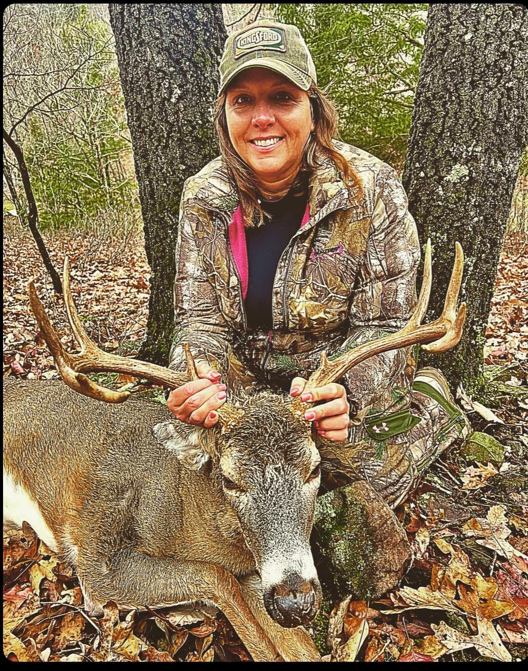 West Virginia DNR announces 2023 West Virginia Big Buck Photo Contest