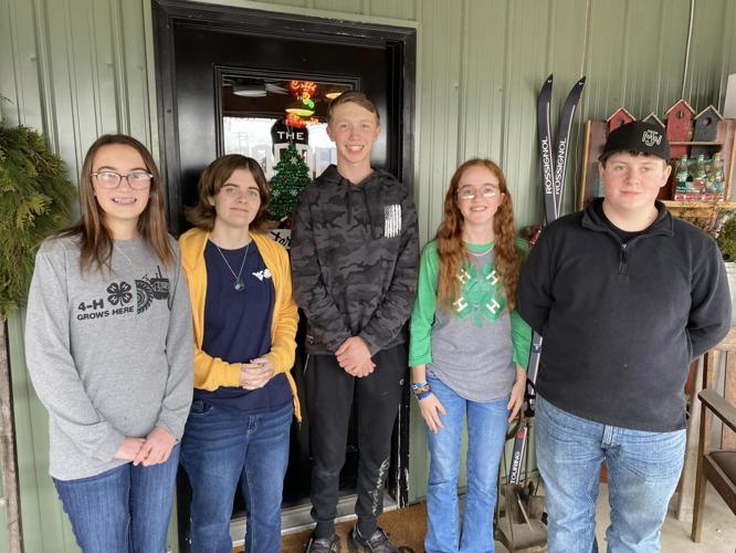 4-H Teen Leaders share training with FIS students | | wvnews.com