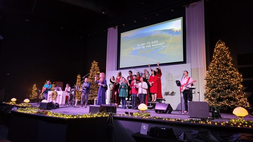 Four Christmas services planned at Crossroads Church | Garrett News |  