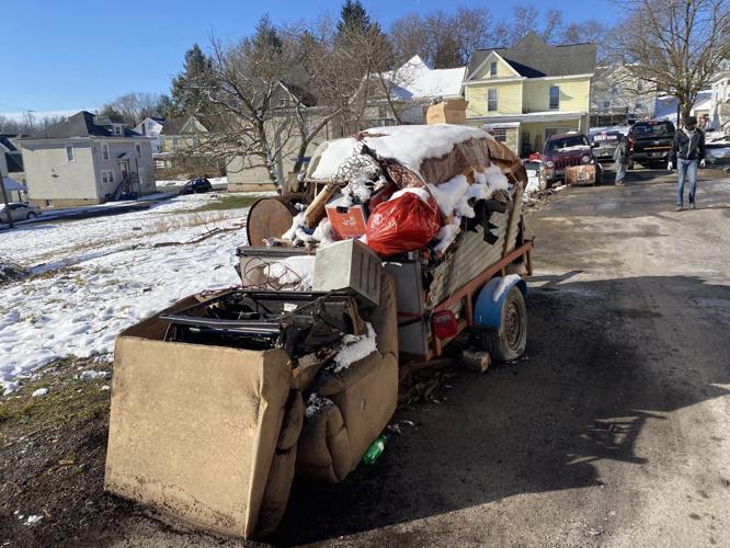Fairmont Wv City Trash Schedule Christmas 2022 City Of Fairmont, West Virginia, Teams With Dnr, Dep To Remove 10-Ton Open  Dump In City Limits | Wv News | Wvnews.com