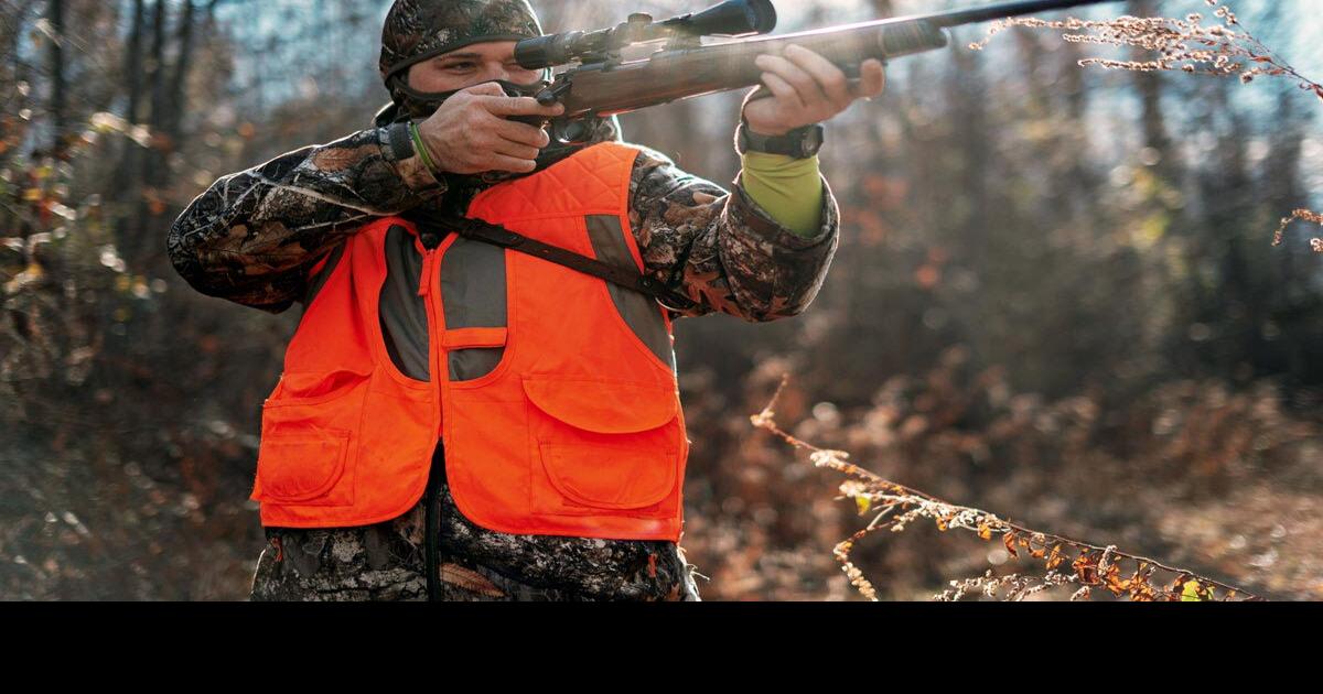 West Virginia DNR announces start of December deer & bear hunting