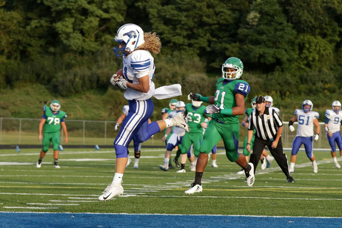 Fairmont Senior Impressive In 46 20 Opening Win At Robert C Byrd