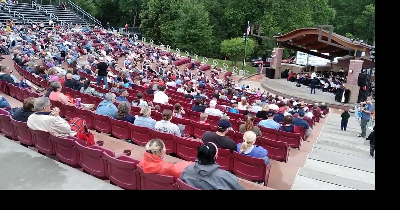 Patriotic music is enjoyed by hundreds of West Virginians at the