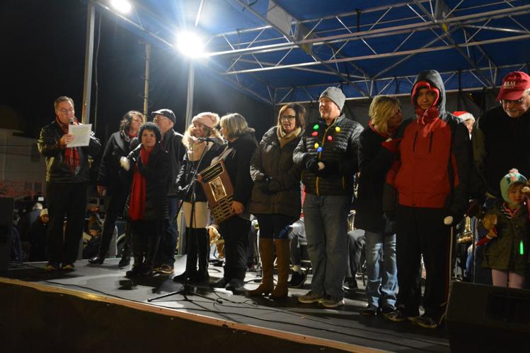 Bridgeport opens holiday season with annual Light Up Night Bridgeport