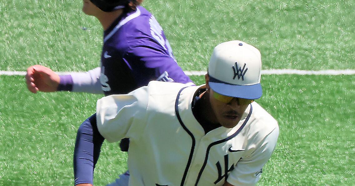 WVU sweeps K-State out of the park with Sunday win