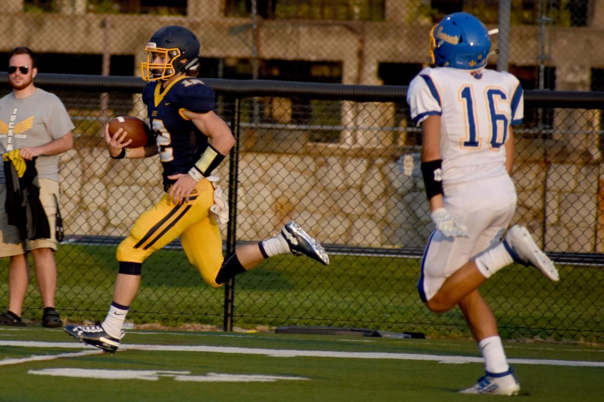 East Fairmont Overcomes Slow Start Tops Braxton County 34 28