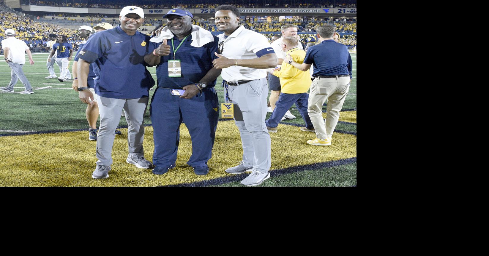 WVU football 0913 Pat White, Major Harris and Rasheed Marshall front ...