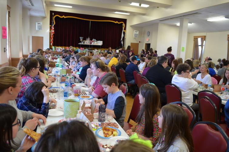 Penny auction raises funds for Bridgeport Juniors civic projects, is ...
