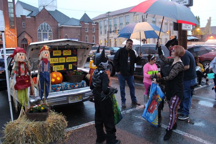 Hundreds haunt Clarksburg, WV's, streets during annual Downtown