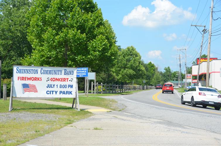 Shinnston kicks off holiday week with fireworks, musical performances