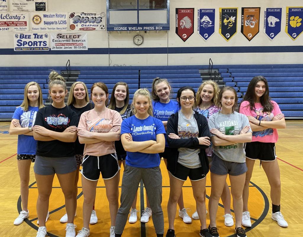 Ncwv High School Cheerleaders Gear Up For This Weekend S Regional Competition Wv News Wvnews Com Get in touch with maddie clifton (@maddieclifton) — 1124 answers, 688 likes.