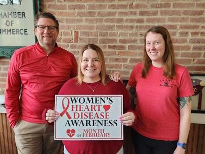 Marion Chamber goes red for women