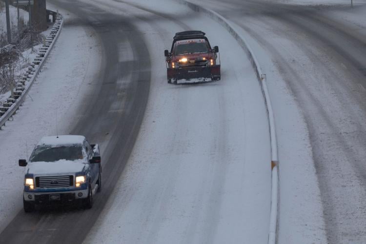 Clarksburg West Virginia Gets 4 Inches Of Snow Morgantown Fairmont 3 West Union 5 Elkins 6 Wv News Wvnews Com