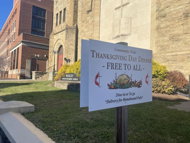 Happy thanksgiving funny turkey